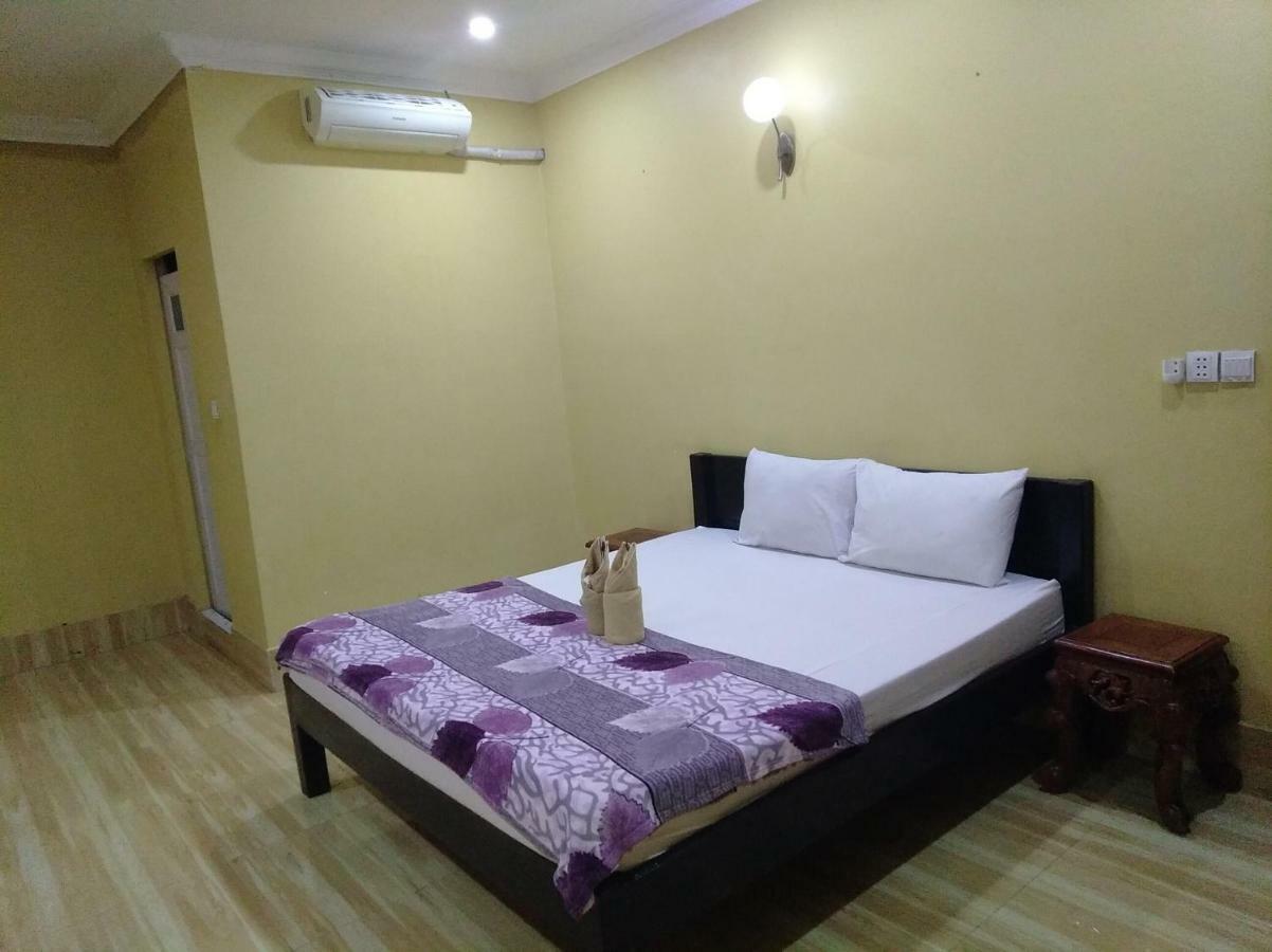 Captain Chim S Guesthouse Kampot Exterior photo